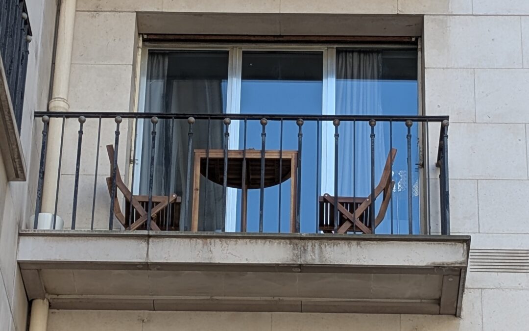 My Paris Back Yard Is Up in the Air